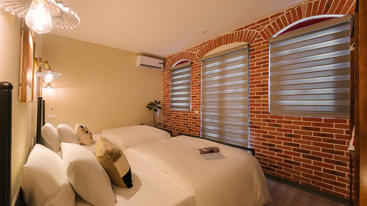 Photo of Bedroom in Old Quarter