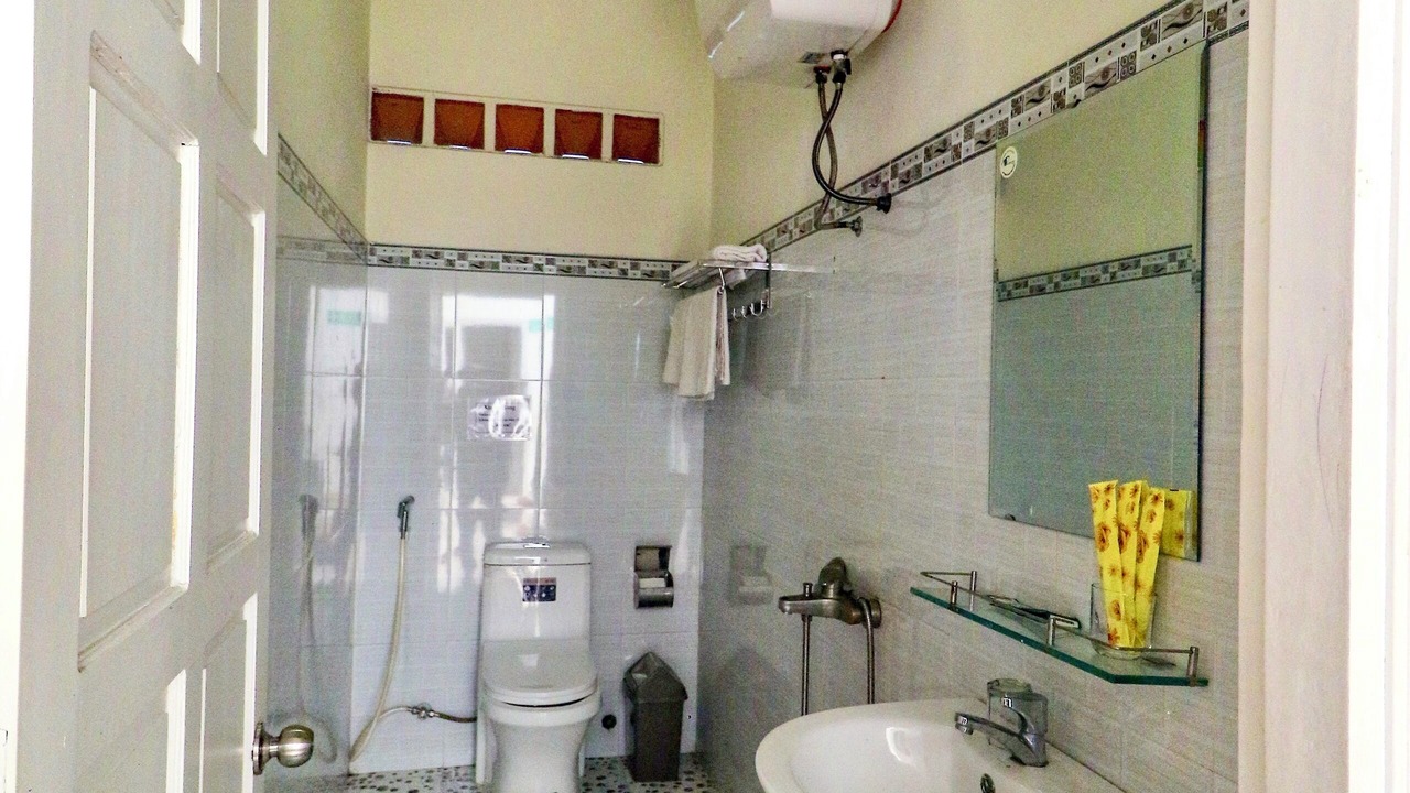Photo of Bathroom in Phuong