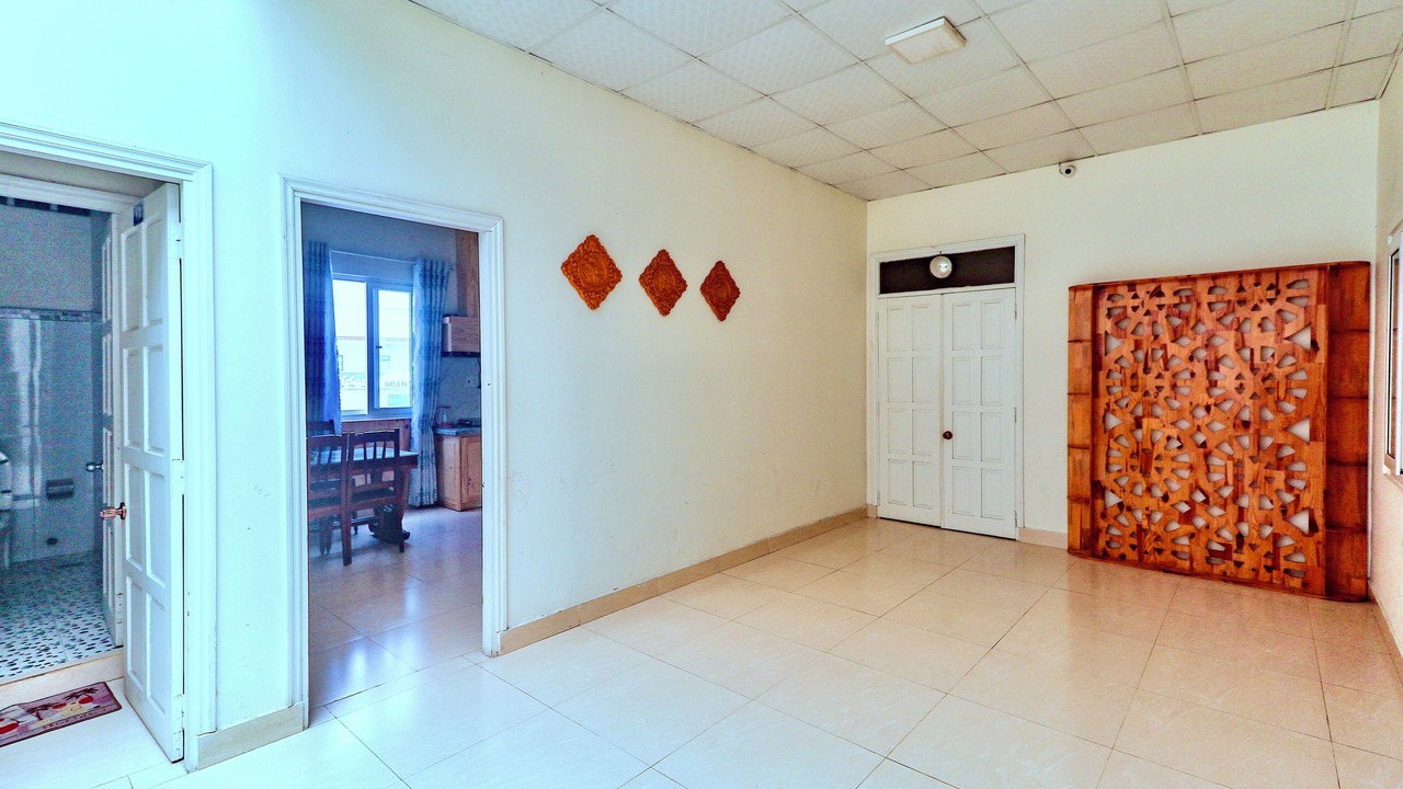 Photo of Others in Phuong