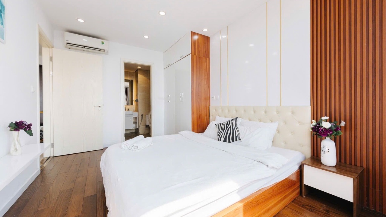 Photo of Bedroom in Trung Hoa Nhan Chinh