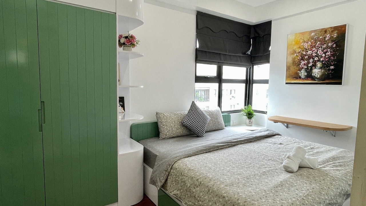 Photo of Bedroom in Trung Hoa Nhan Chinh