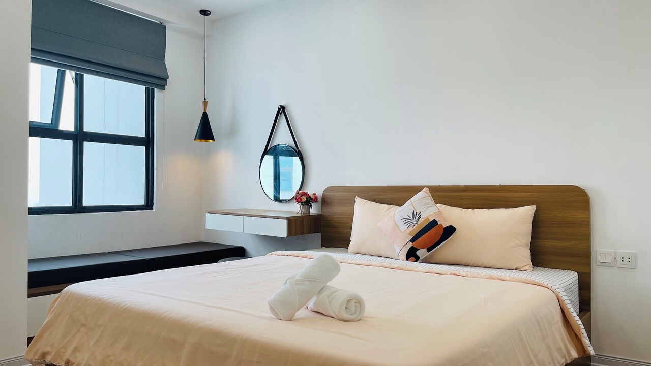 Photo of Bedroom in Trung Hoa Nhan Chinh