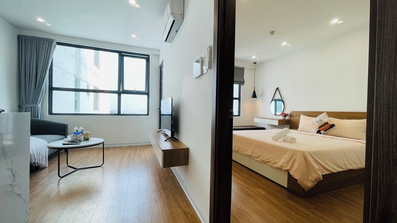 Photo of Bedroom in Trung Hoa Nhan Chinh