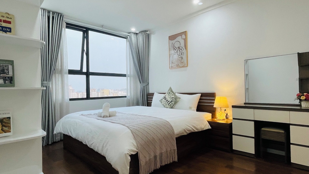 Photo of Bedroom in Trung Hoa Nhan Chinh