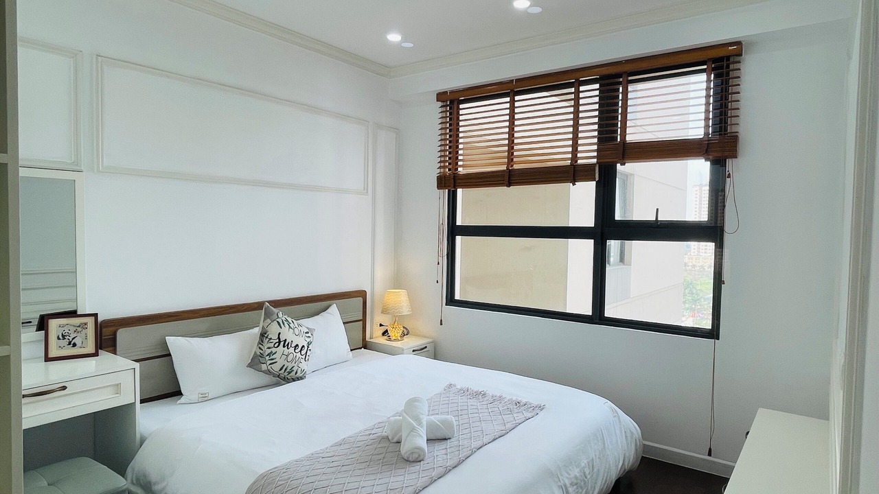 Photo of Bedroom in Trung Hoa Nhan Chinh