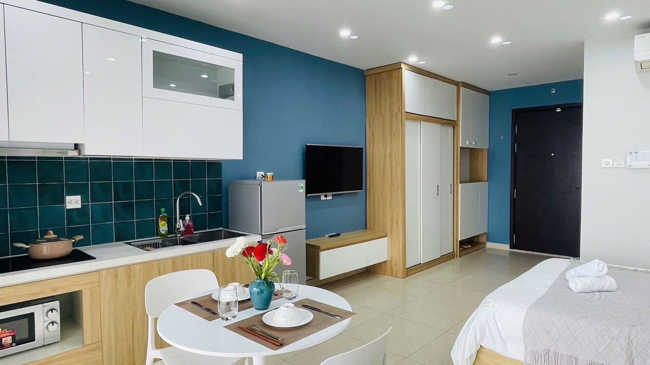 Photo of Kitchen in Trung Hoa Nhan Chinh