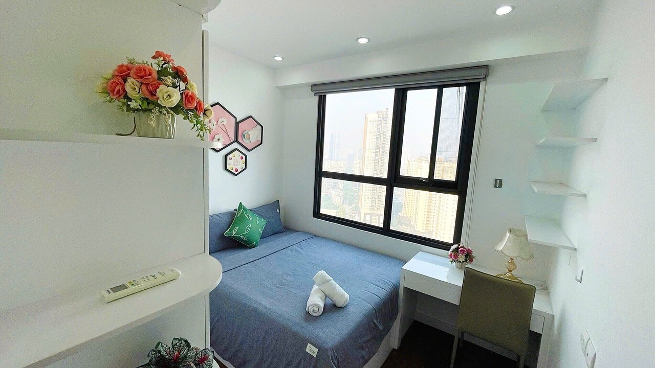 Photo of Bedroom in Trung Hoa Nhan Chinh