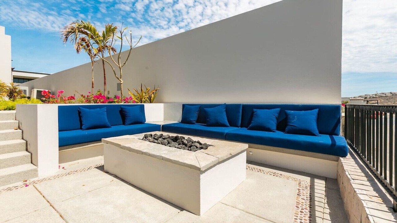 Photo of Patio Balcony in Sunset Beach