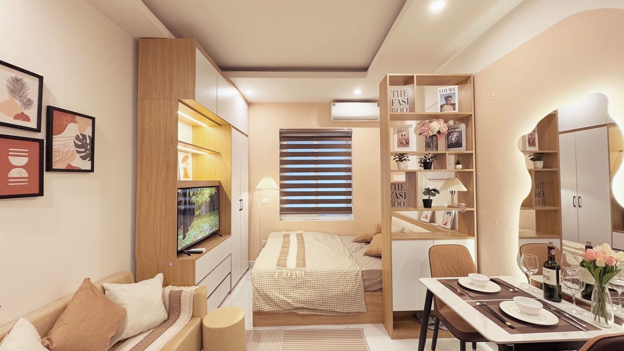 Photo of Bedroom in Trung Hoa Nhan Chinh