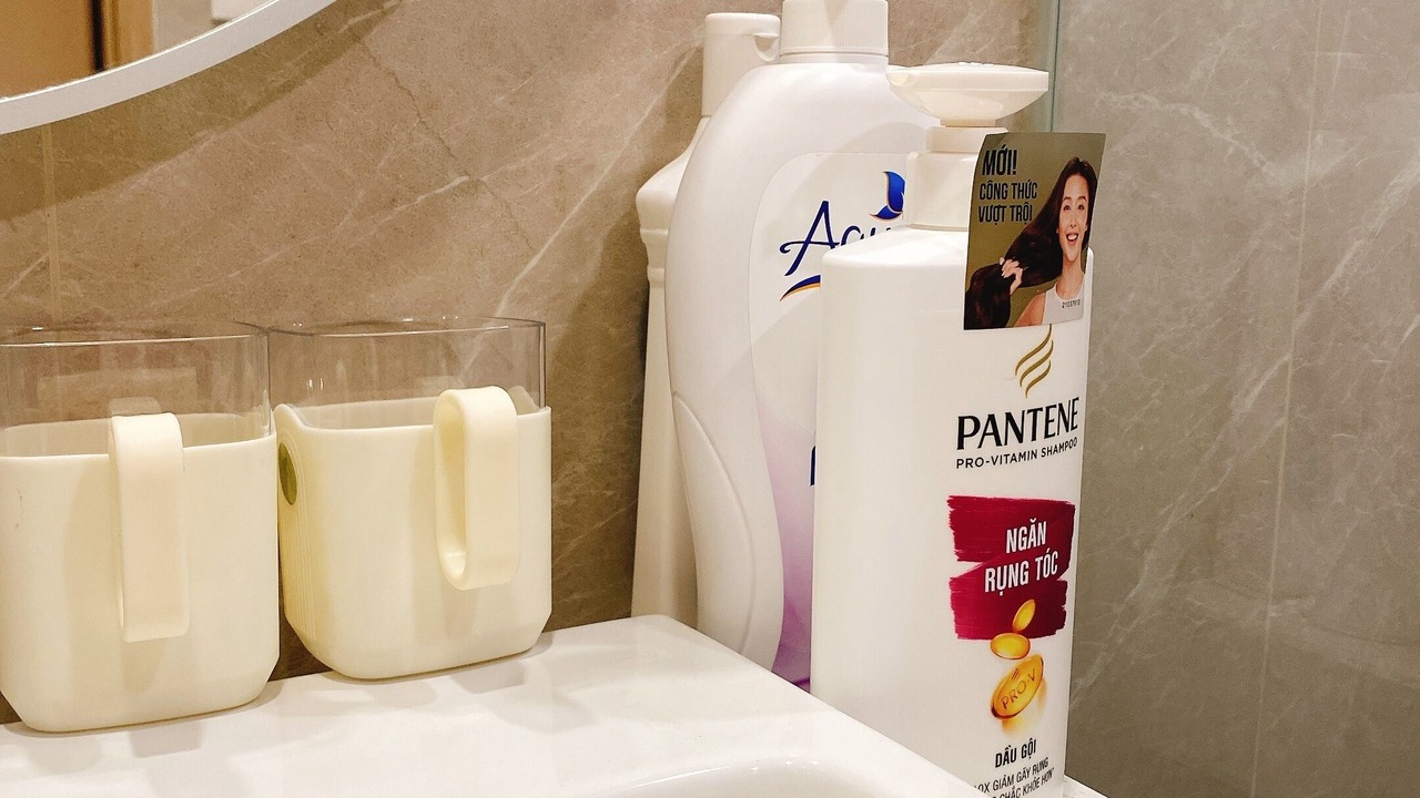 Photo of Bathroom in District 9