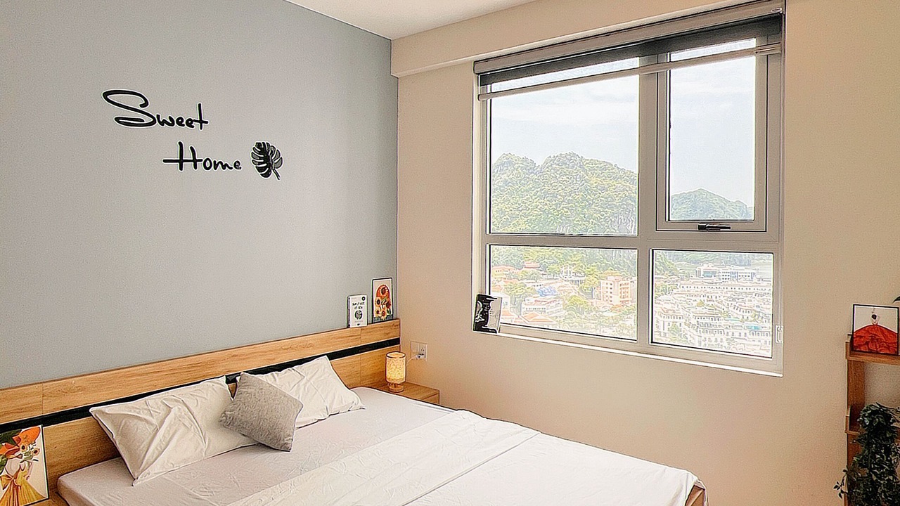 Photo of Bedroom in Hon Gai