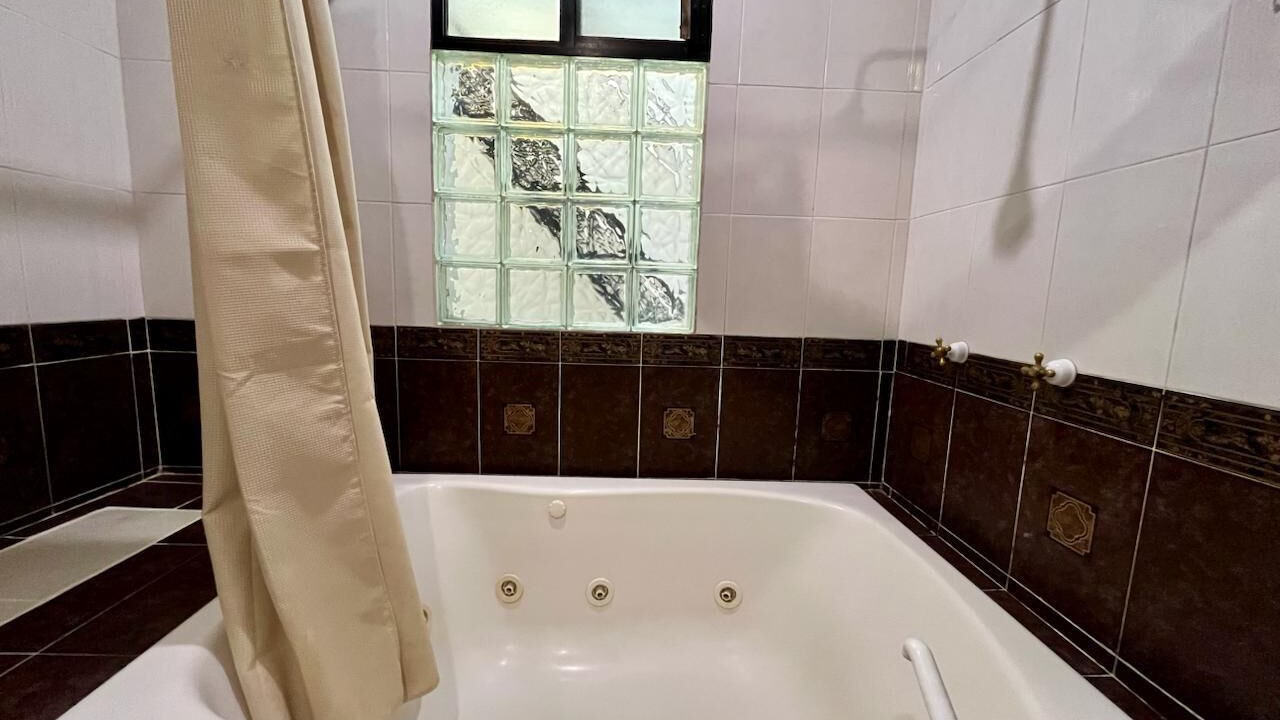 Photo of Bathroom in Historic Centre