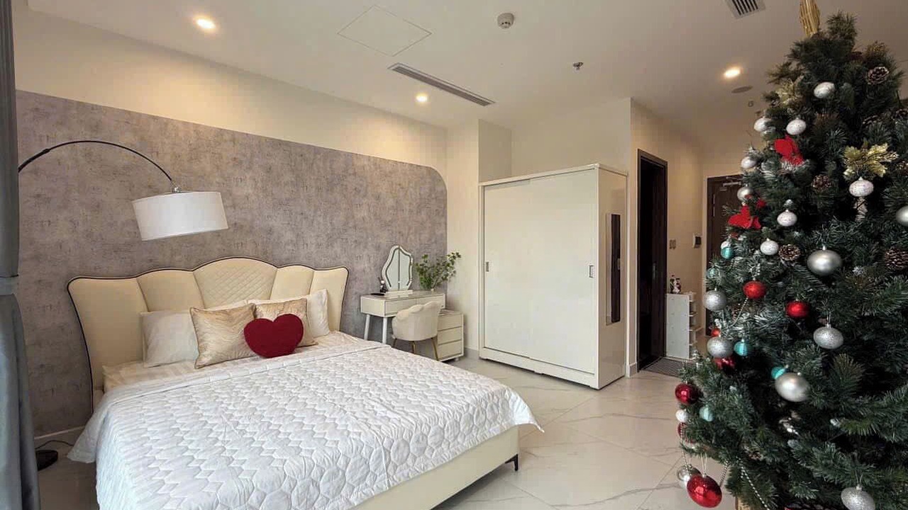 Photo of Bedroom in District 9
