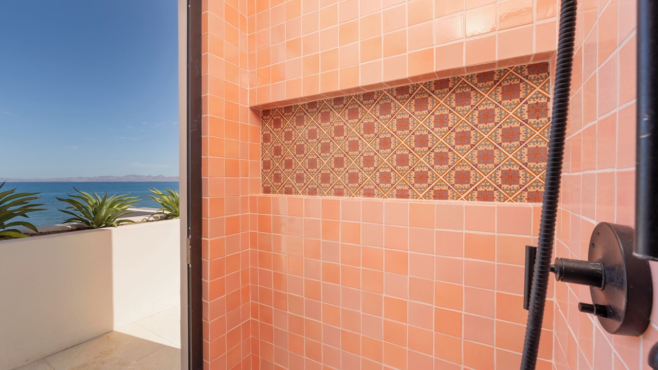 Photo of Bathroom in Nopolo