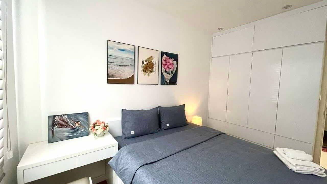 Photo of Bedroom in Trung Hoa Nhan Chinh