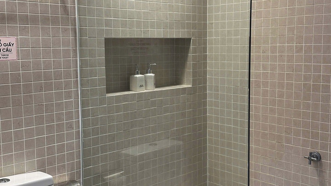Photo of Bathroom in Phuong 6