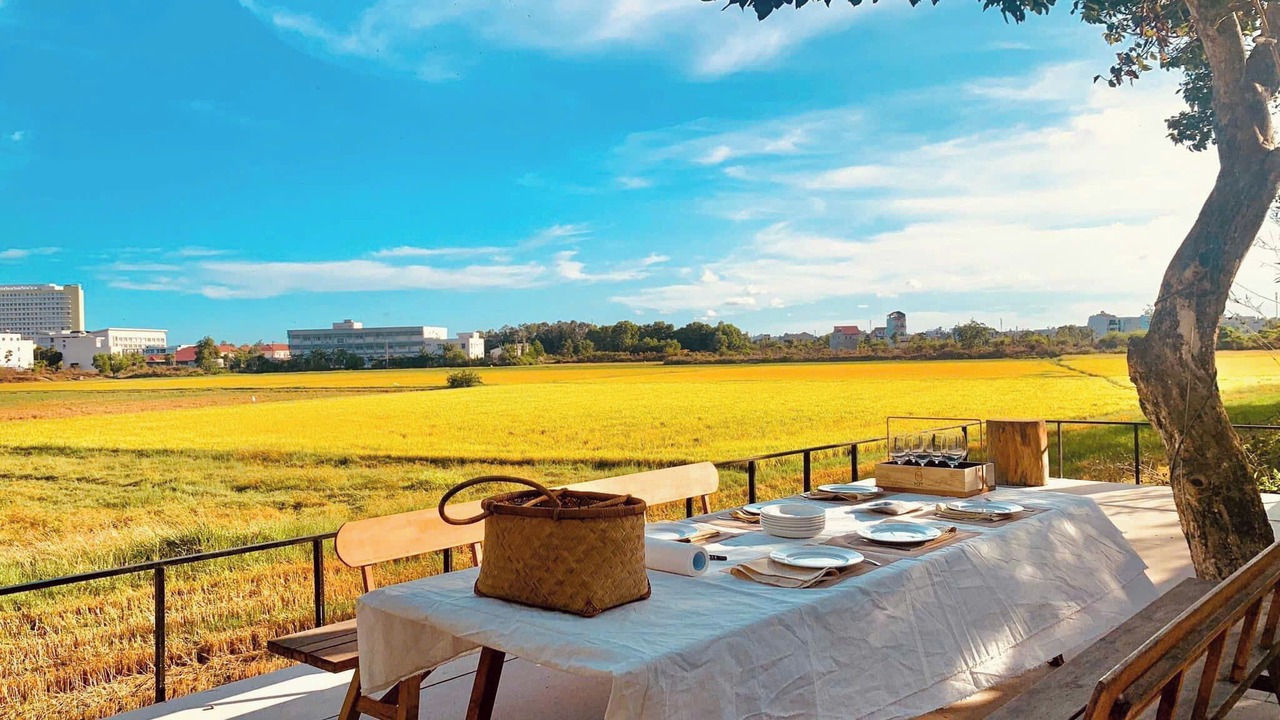 Photo of Outdoor in Hoa Long
