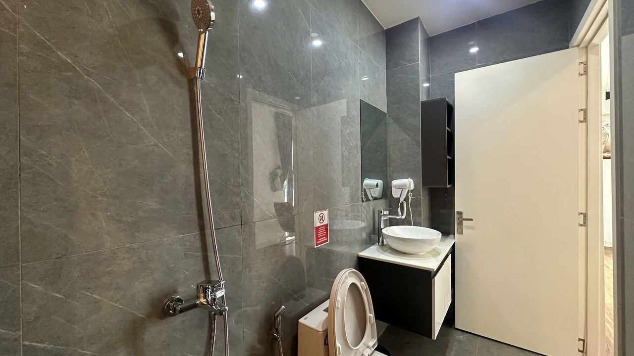 Photo of Bathroom in Ngu Hanh Son