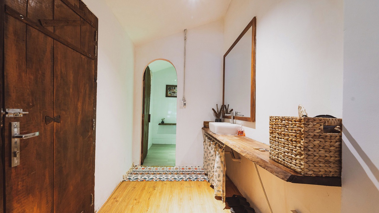 Photo of Bathroom in Downtown Ho Chi Minh City