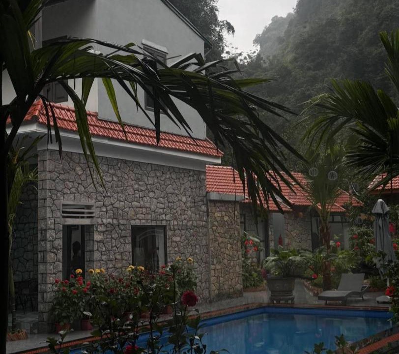 Photo of Others in Hoa Lu