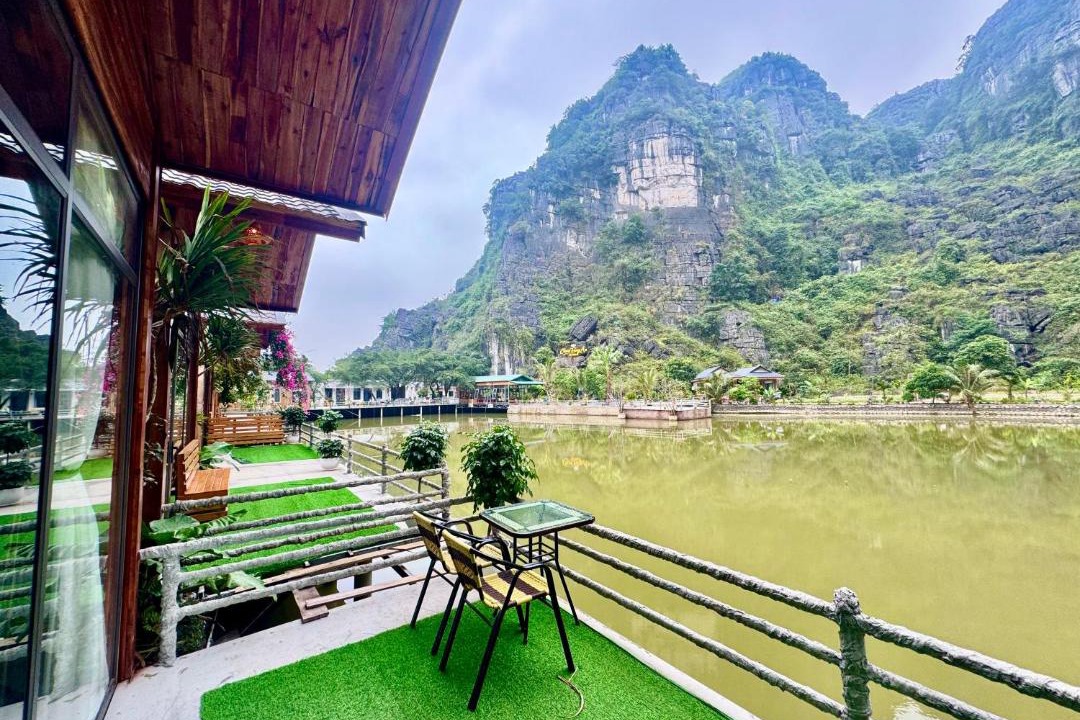 Photo of Others in Hoa Lu