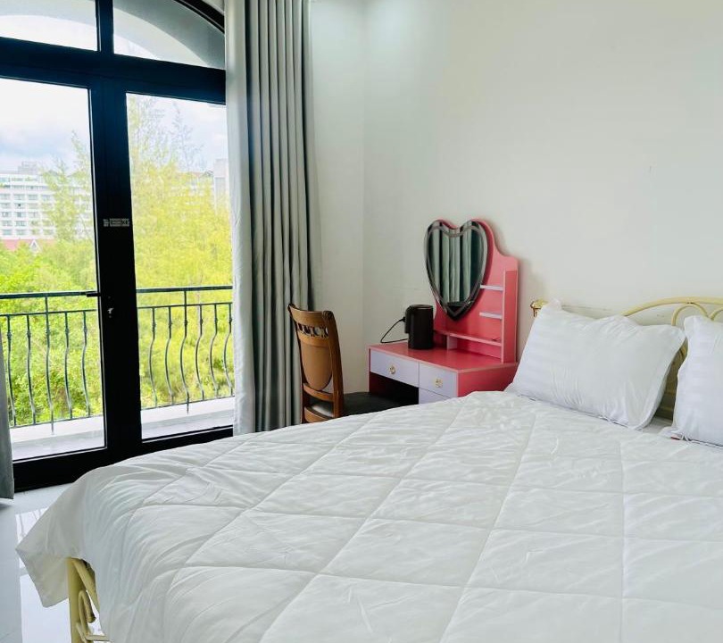 Photo of Bedroom in Ganh Dau