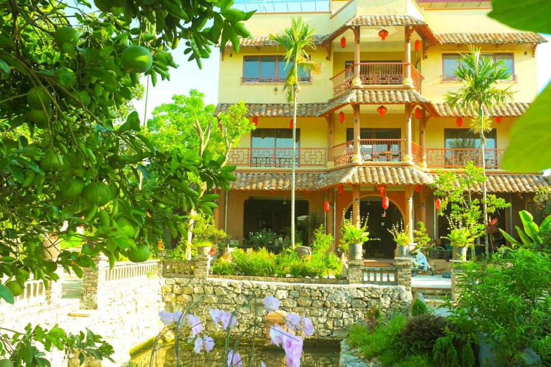 Photo of Others in Hoa Lu
