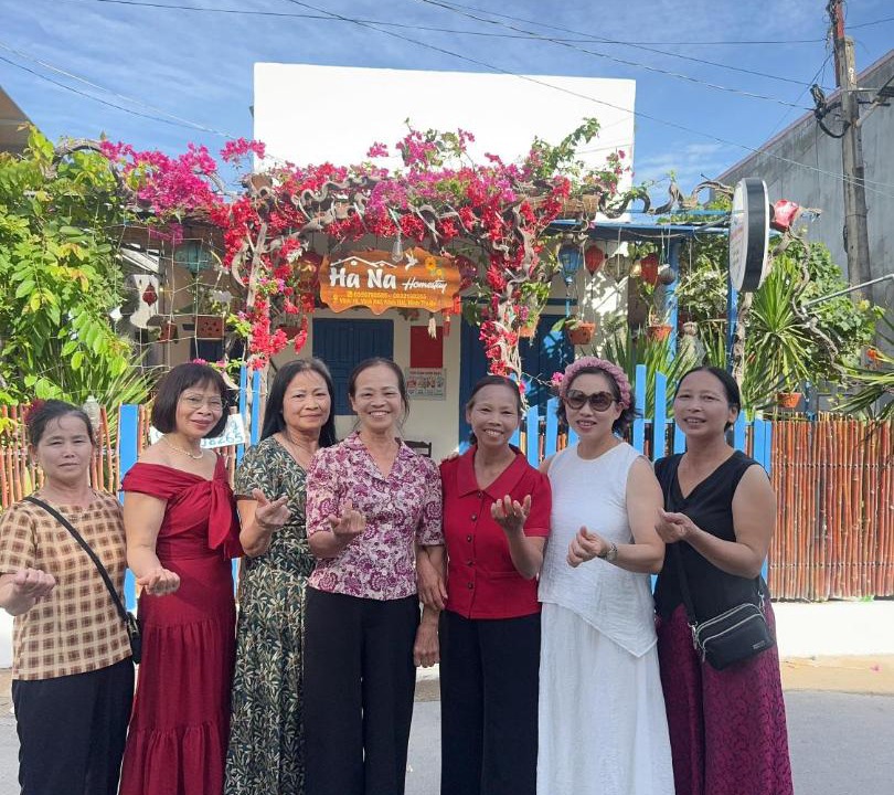 Photo of Others in Vinh Hy