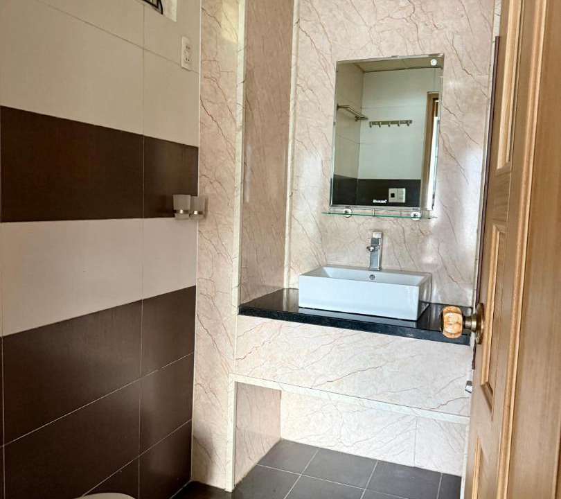 Photo of Bathroom in Tho Quang Beach