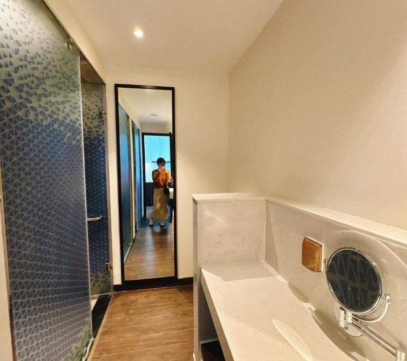 Photo of Bathroom in Hon Gai