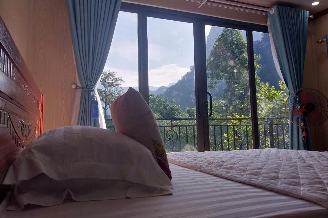 Photo of Bedroom in Tan Son