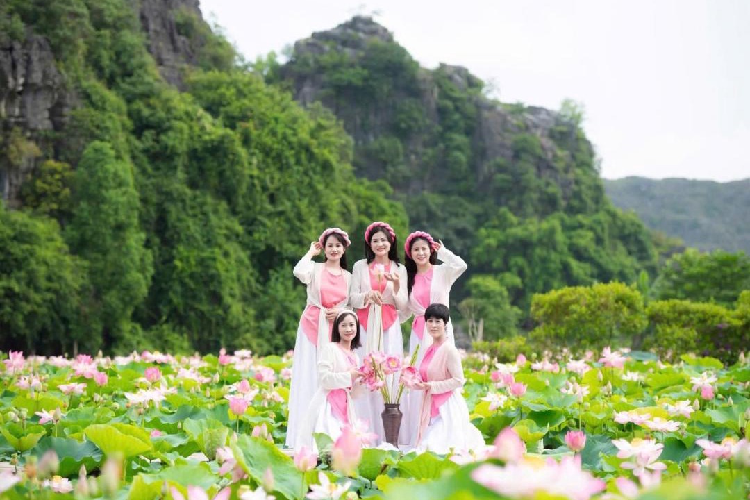 Photo of Others in Hoa Lu