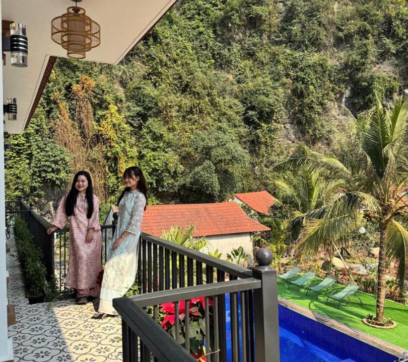Photo of Others in Hoa Lu
