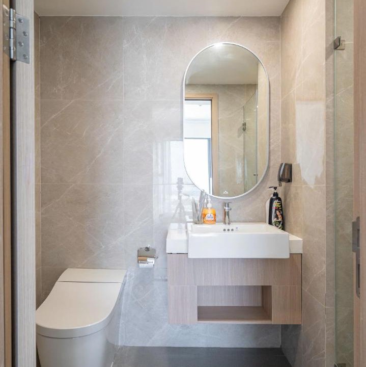 Photo of Bathroom in District 9