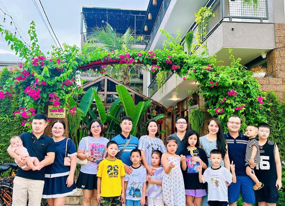 Photo of Others in Hoa Lu