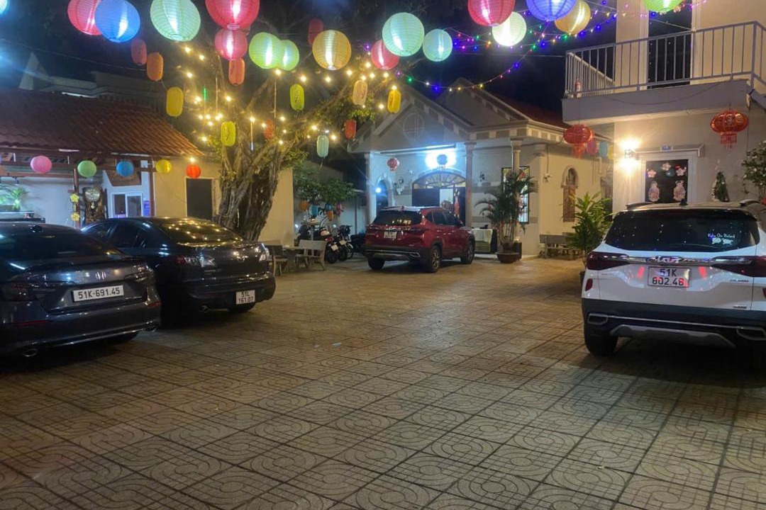 Photo of Others in Cho Phuoc Hai