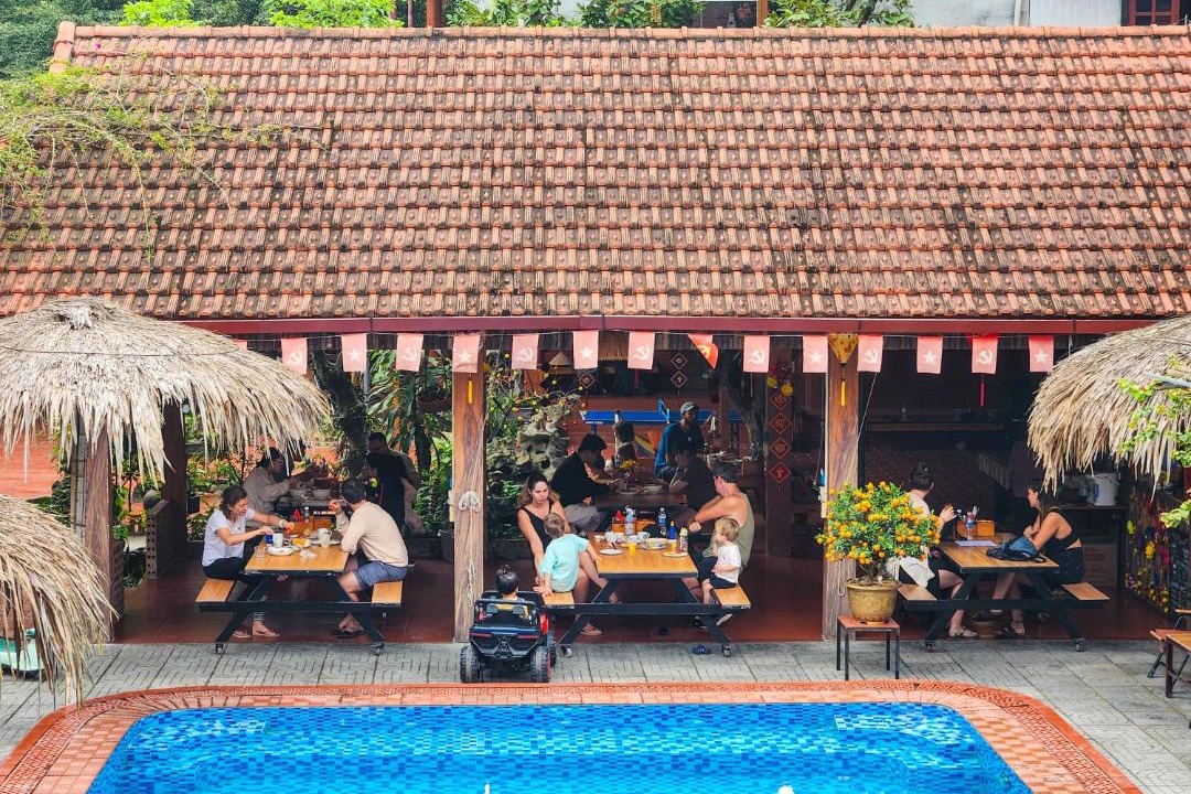 Photo of Others in Hoa Lu