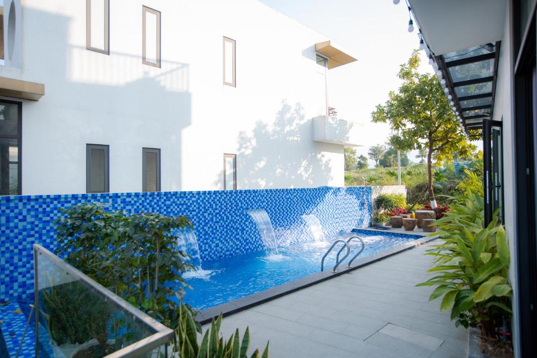Photo of Others in Luong Son