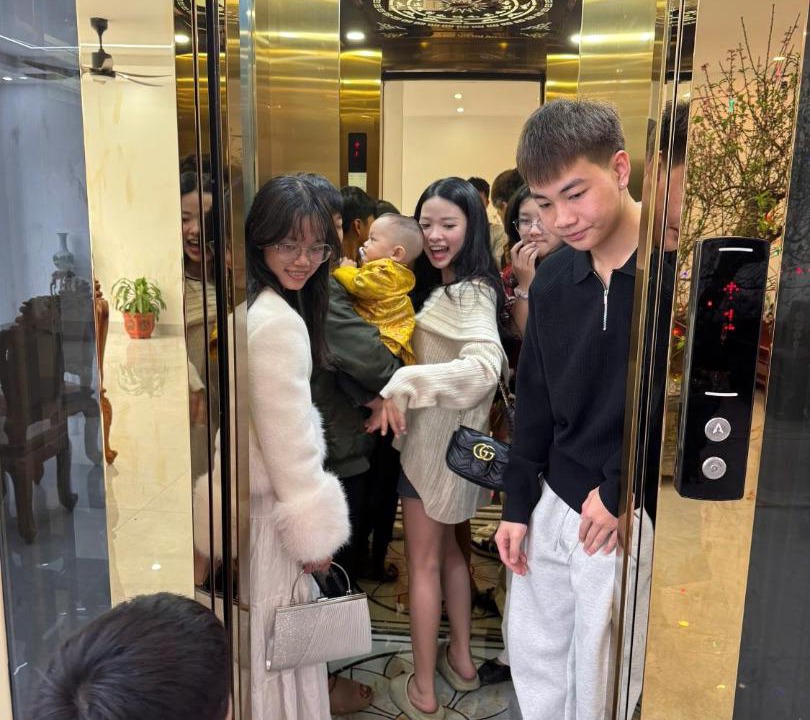 Photo of Others in Hoa Lu
