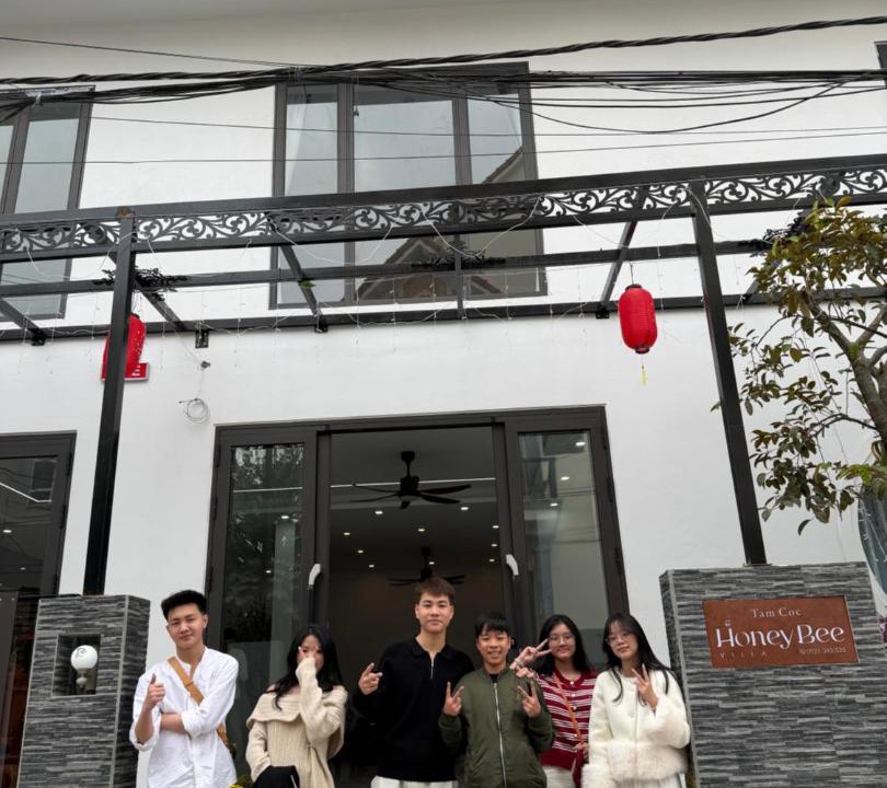 Photo of Others in Hoa Lu