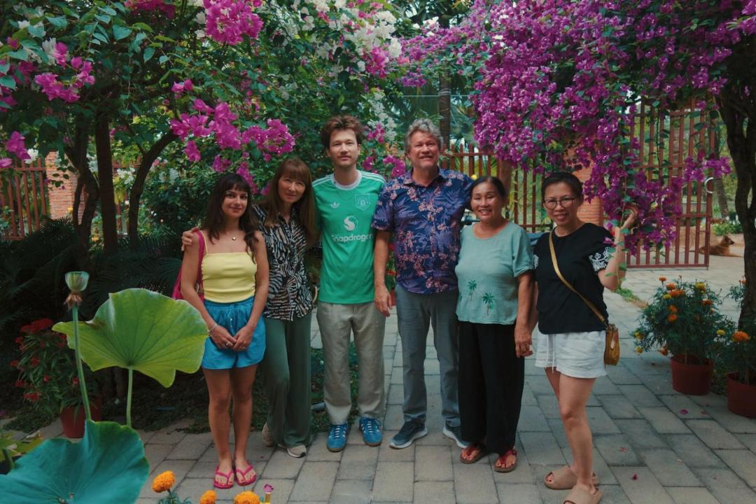 Photo of Others in Long Ho