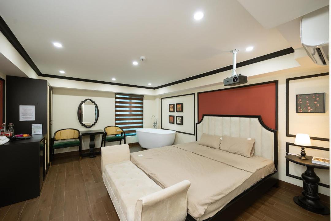 Photo of Bedroom in Le Chan