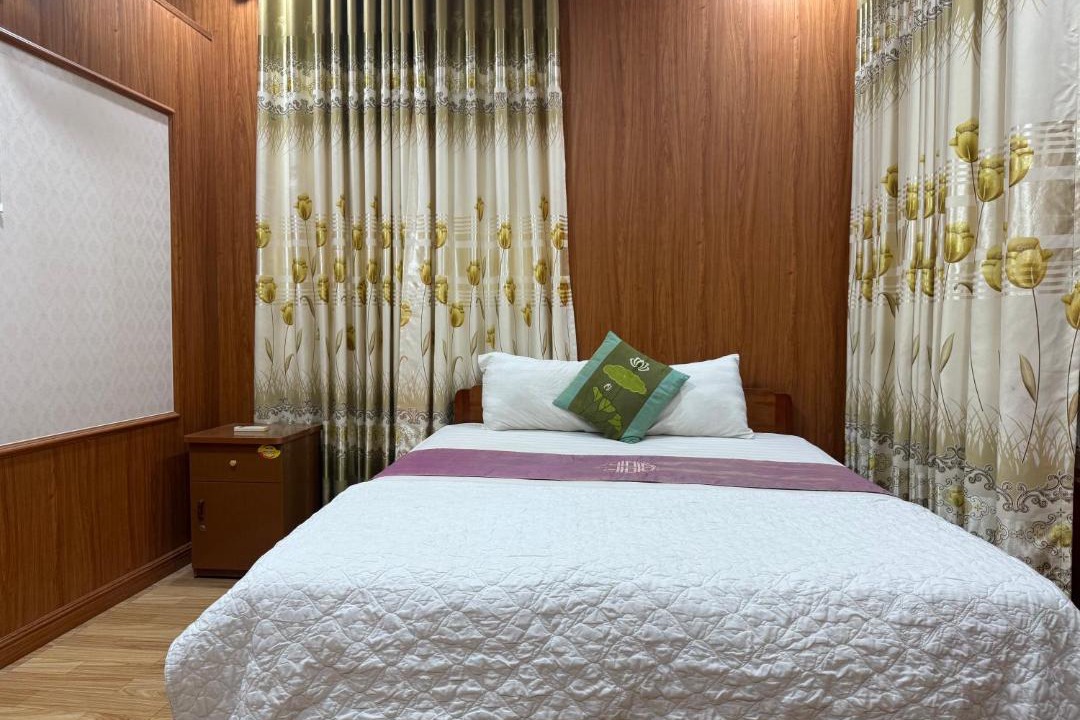 Photo of Bedroom in Hoa Lu