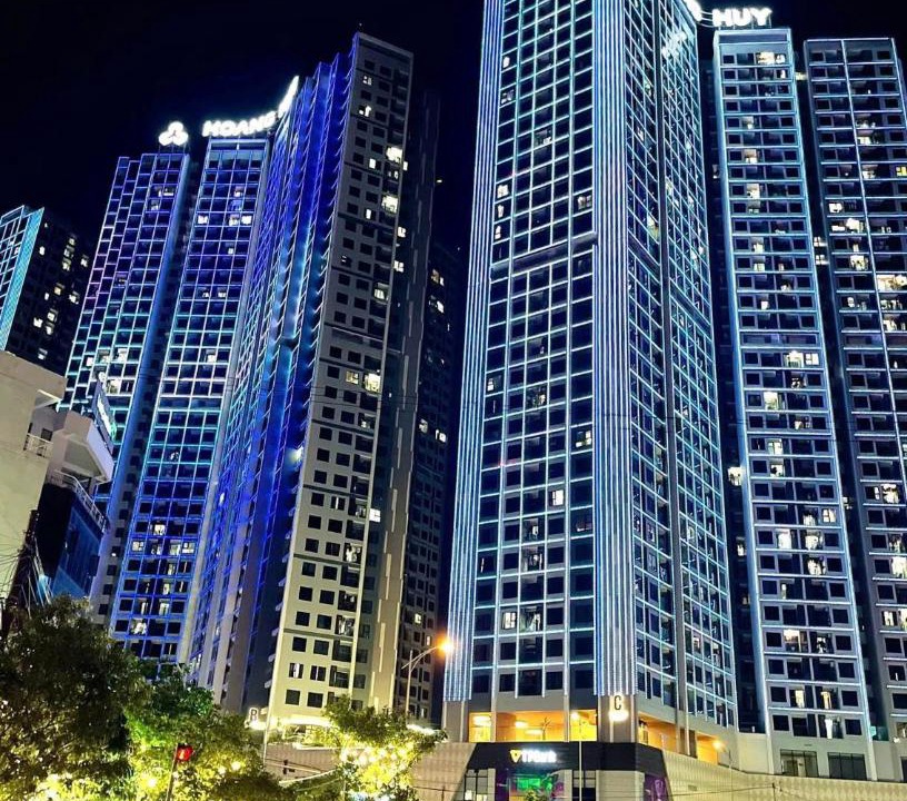 Photo of Buildings in Le Chan