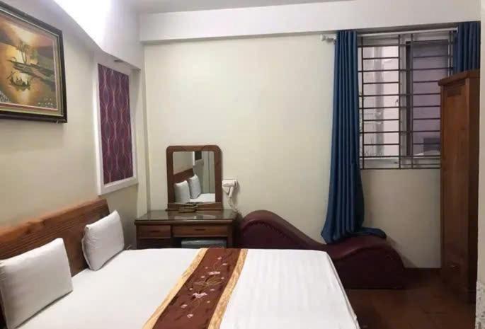 Photo of Bedroom in Dich Vong Hau