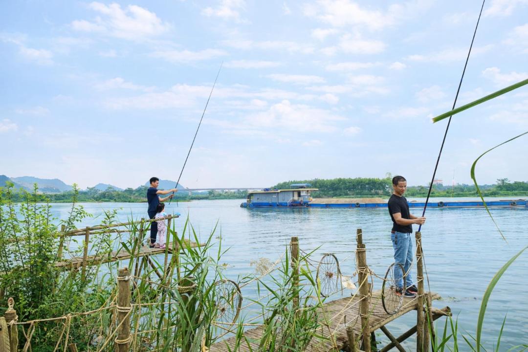 Photo of Others in Hoa Lu