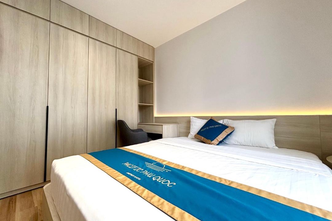 Photo of Bedroom in Long Beach