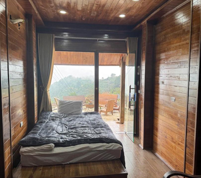 Photo of Bedroom in Bac Yen