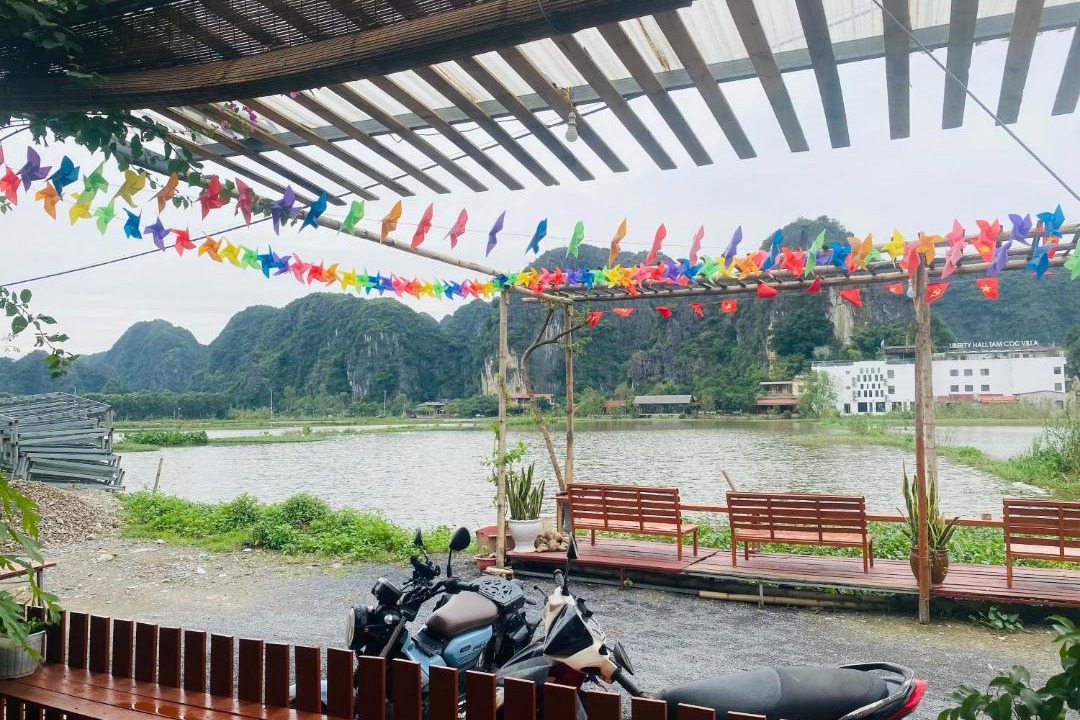 Photo of Others in Hoa Lu