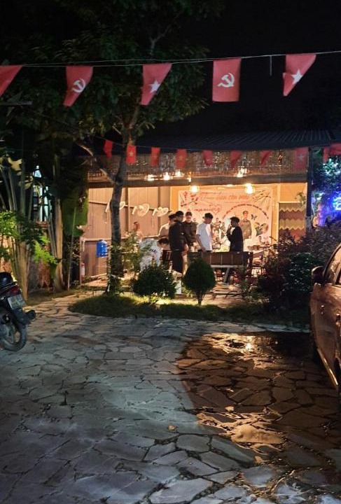 Photo of Others in Hoa Lu